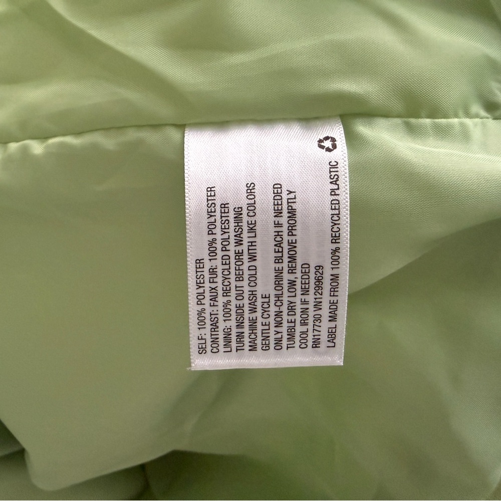 NWT Wild Fable Women's SZL mint green coat w/faux fur collar and sleeves. - Picture 8 of 8